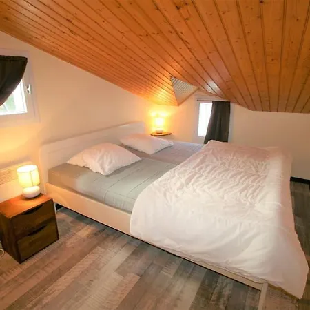 Studio, Secteur Le Phare * لا ترانش سور مير