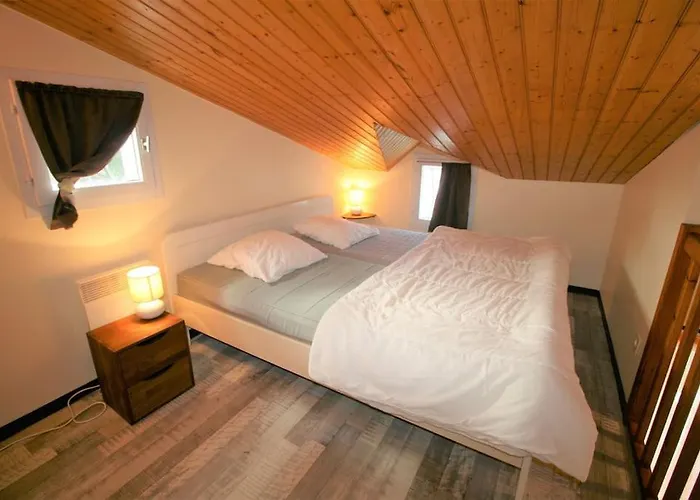 Studio, Secteur Le Phare * لا ترانش سور مير